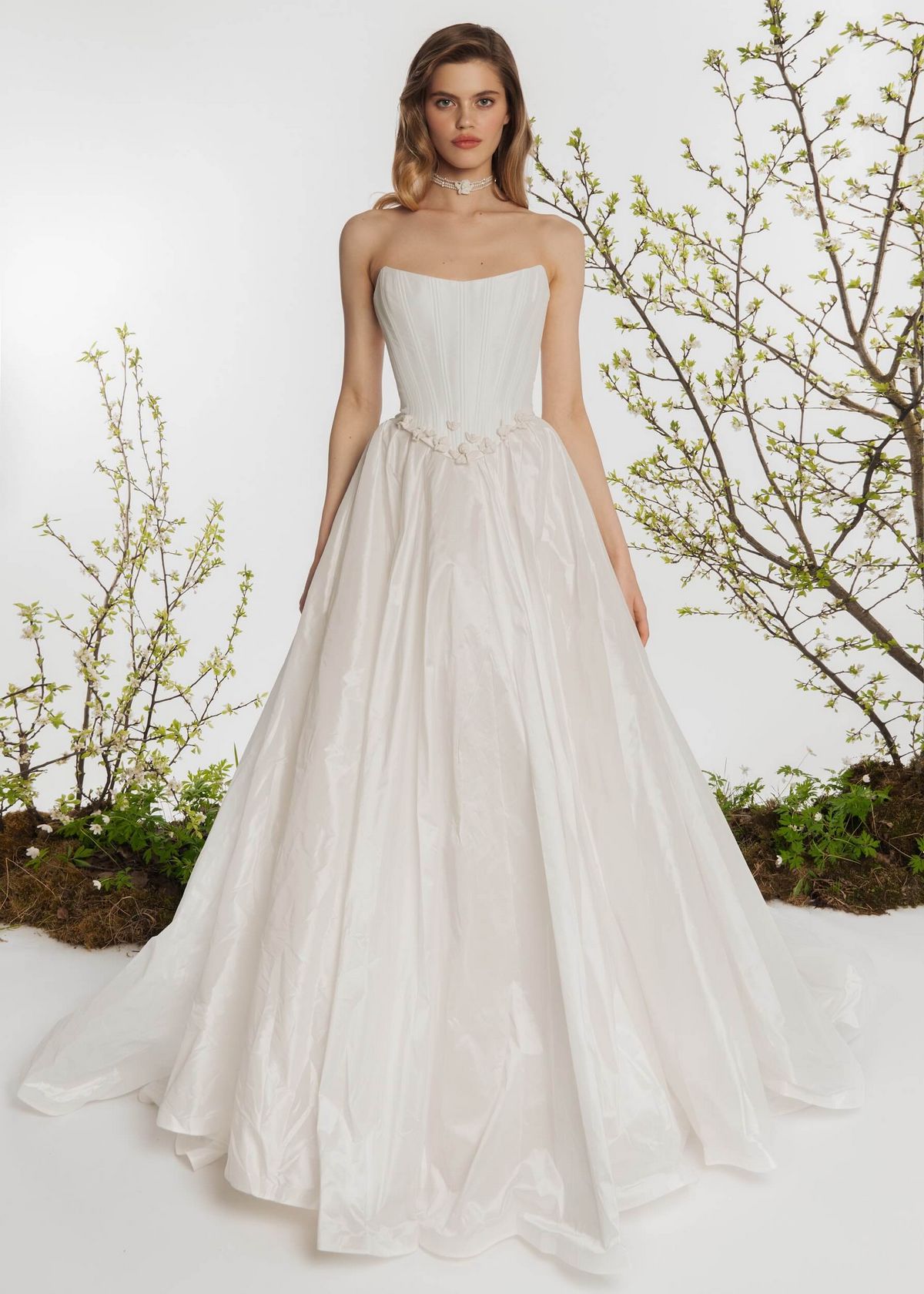 Rara Avis classic wedding dress 2024 Eolien at Dell'Amore , Auckland 5