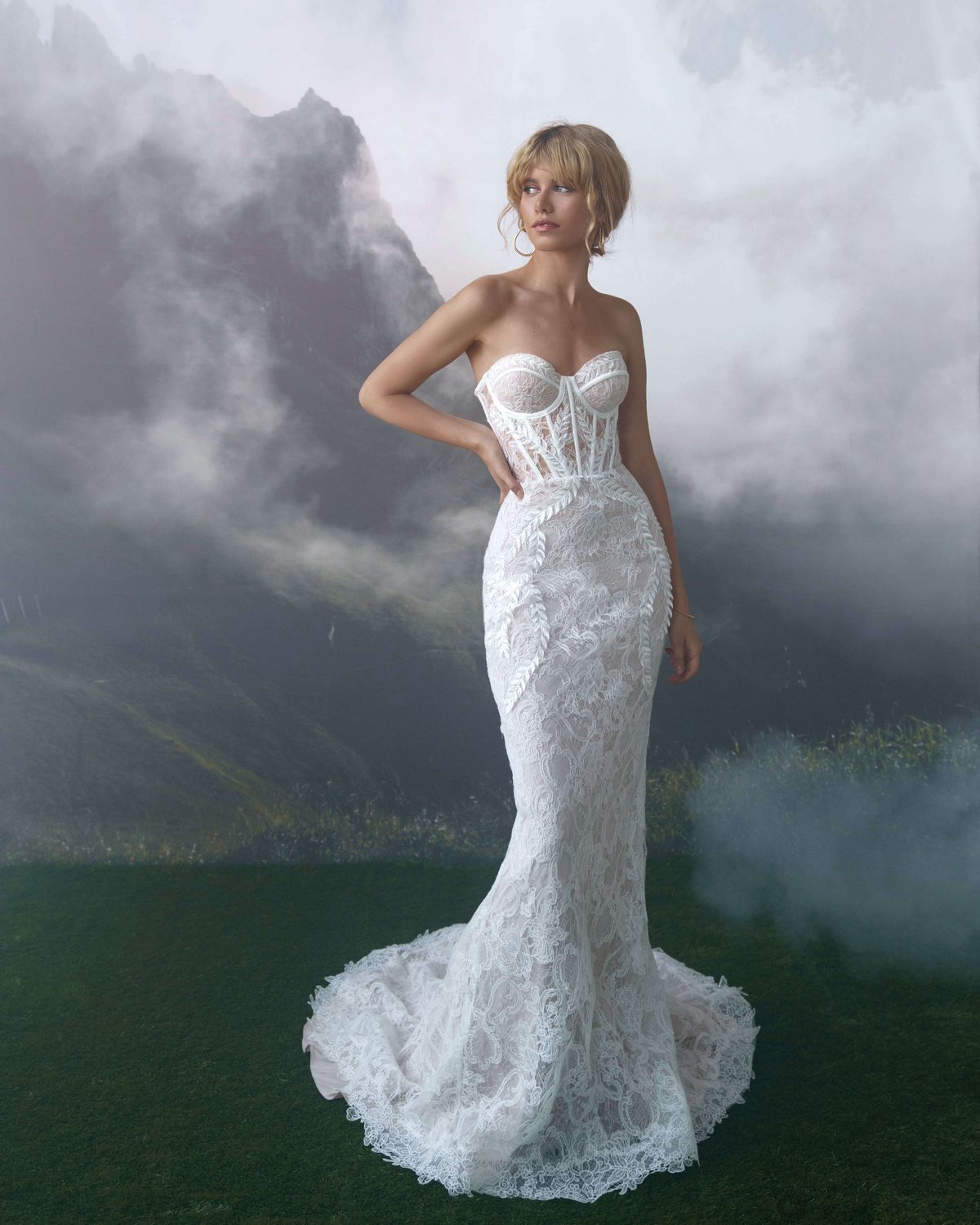 Rara Avis mermaid lace wedding dress Yiri at Dell'Amore, Auckland, NZ. 2