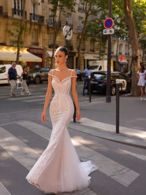 sexy sparkling fitted wedding dress Avantyrin with a removable tulle skirt, open back and glitter straps by rara avis designer, nz 4