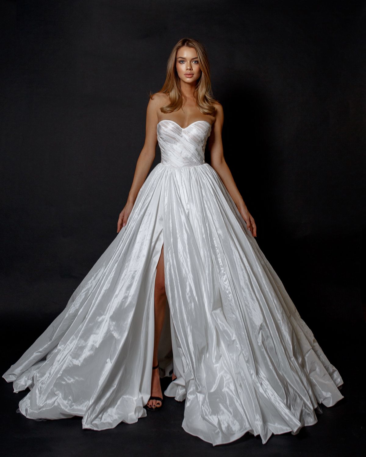 Rara Avis princess sweetheart wedding dress Enlil with high slit at Dell'Amore Bridal, NZ 1