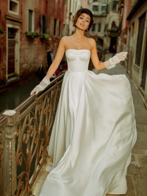 A classic wedding dress Violetta with a corset and a full skirt by Rara Avis at Dell'Amore Bridal, Auckland, NZ 1